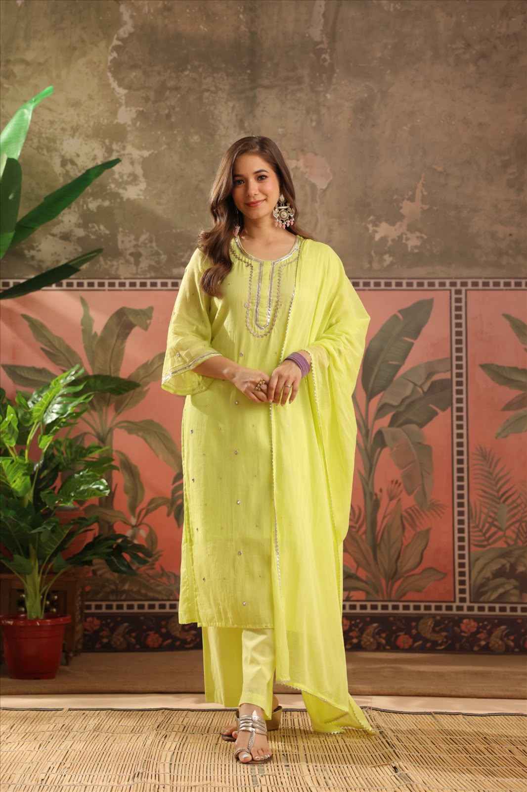 Mul Cotton Dupatta Set With Lining (Prebooking) MLC51