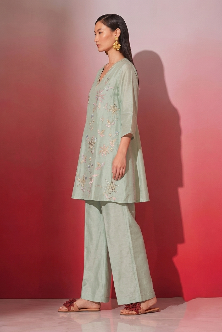 Pure Chanderi Co-Ord Set With Embroidery