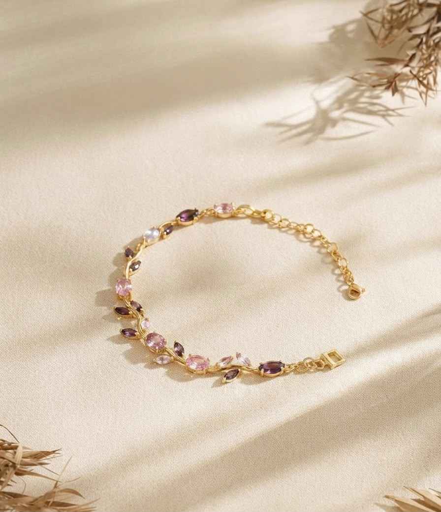 Premium Gold-Plated Bracelet for Women. BR003