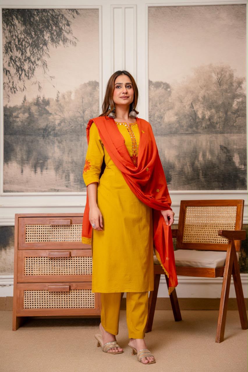Pure Cotton Dupatta Set With Applic Work CS0379