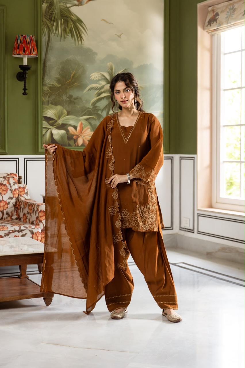 Festive Chanderi Silk Set with Farsi Salwar CHS023