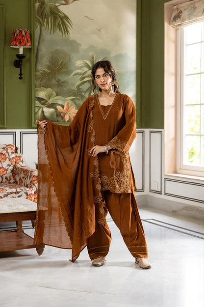 Festive Chanderi Silk Set with Farsi Salwar CHS023