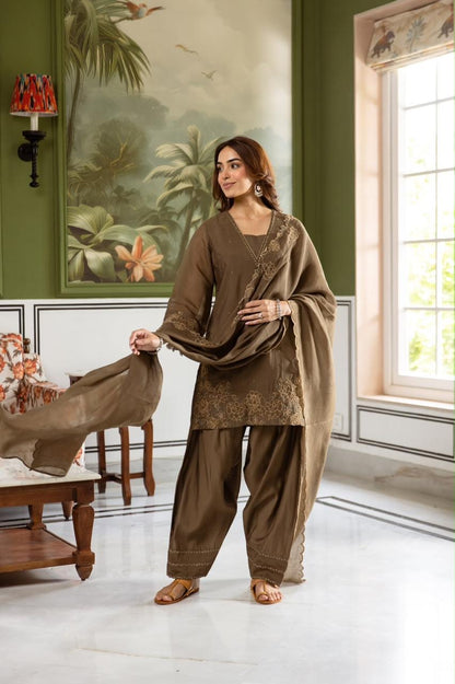 Festive Chanderi Silk Set with Farsi Salwar CHS023