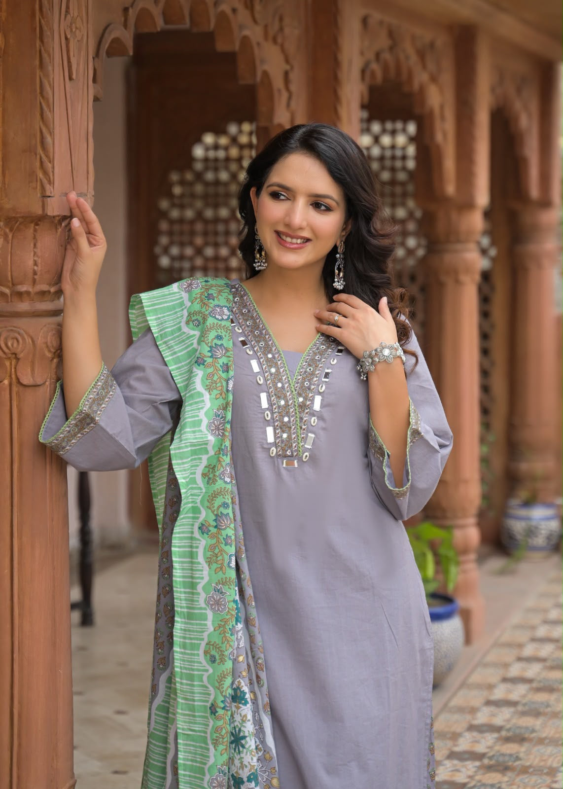 Premium Cotton dupatta set with original mirror CS0233