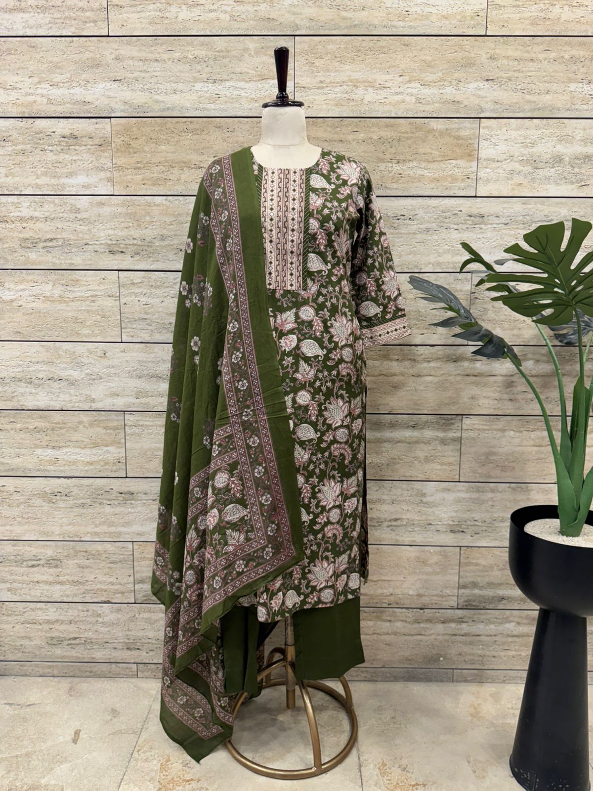 Pure Cotton Three Piece Dupatta Set CS0331