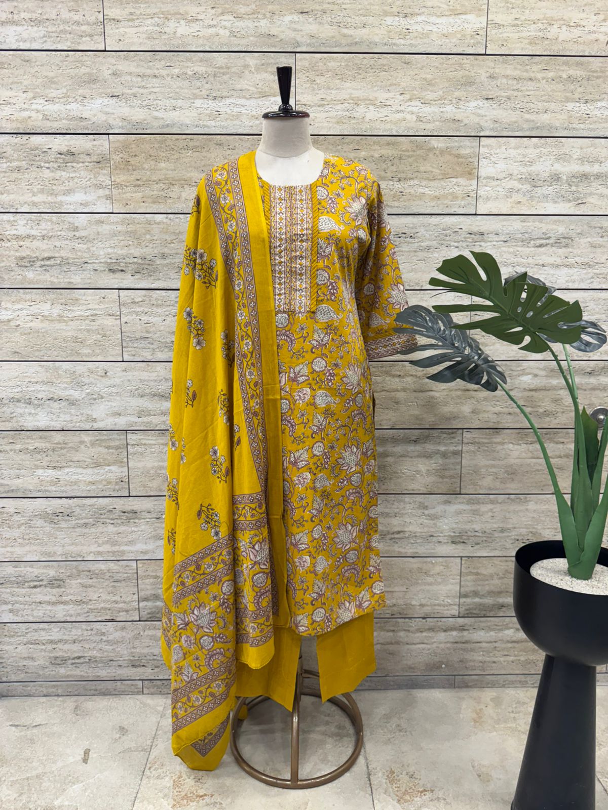 Pure Cotton Three Piece Dupatta Set CS0331