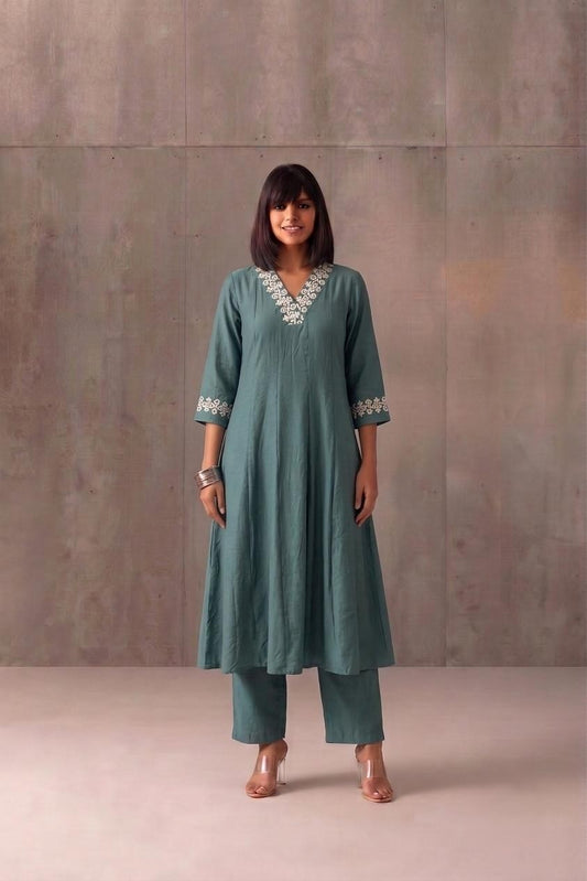 A Line Pant Sets In Silk Fabric PS0124