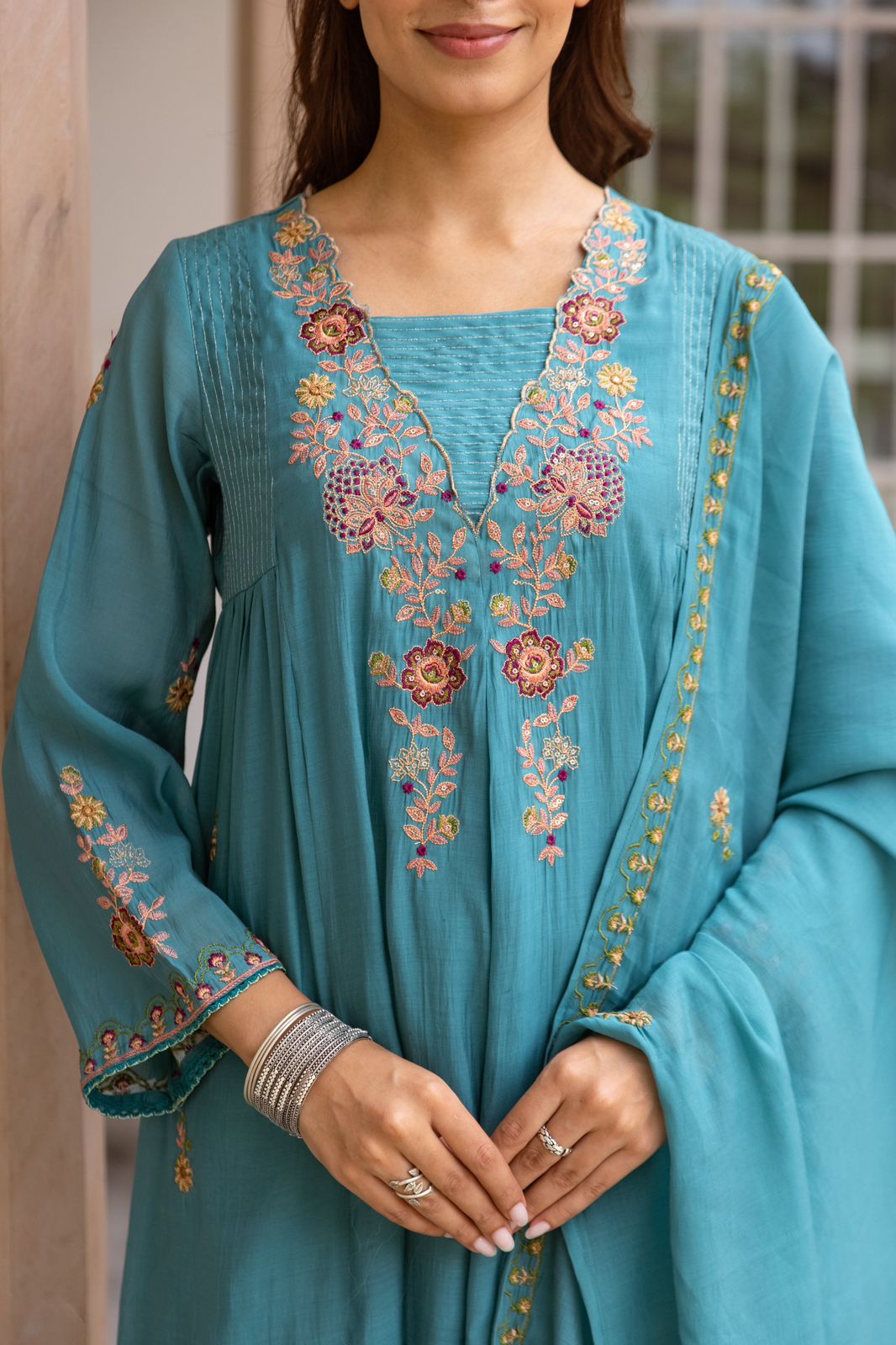 Hand Embridered Mul Chanderi Dupatta Set MLC37
