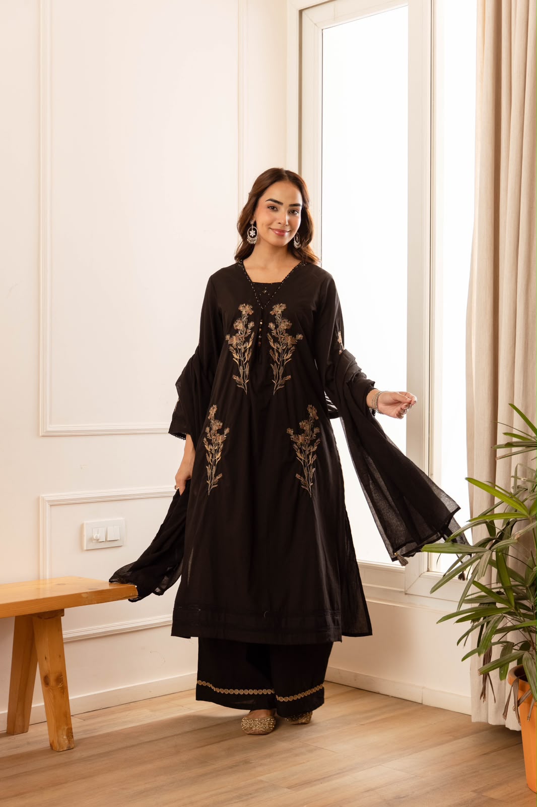 Embroidered  A Line Cotton Dupatta In Cotton Fabric  CS0405