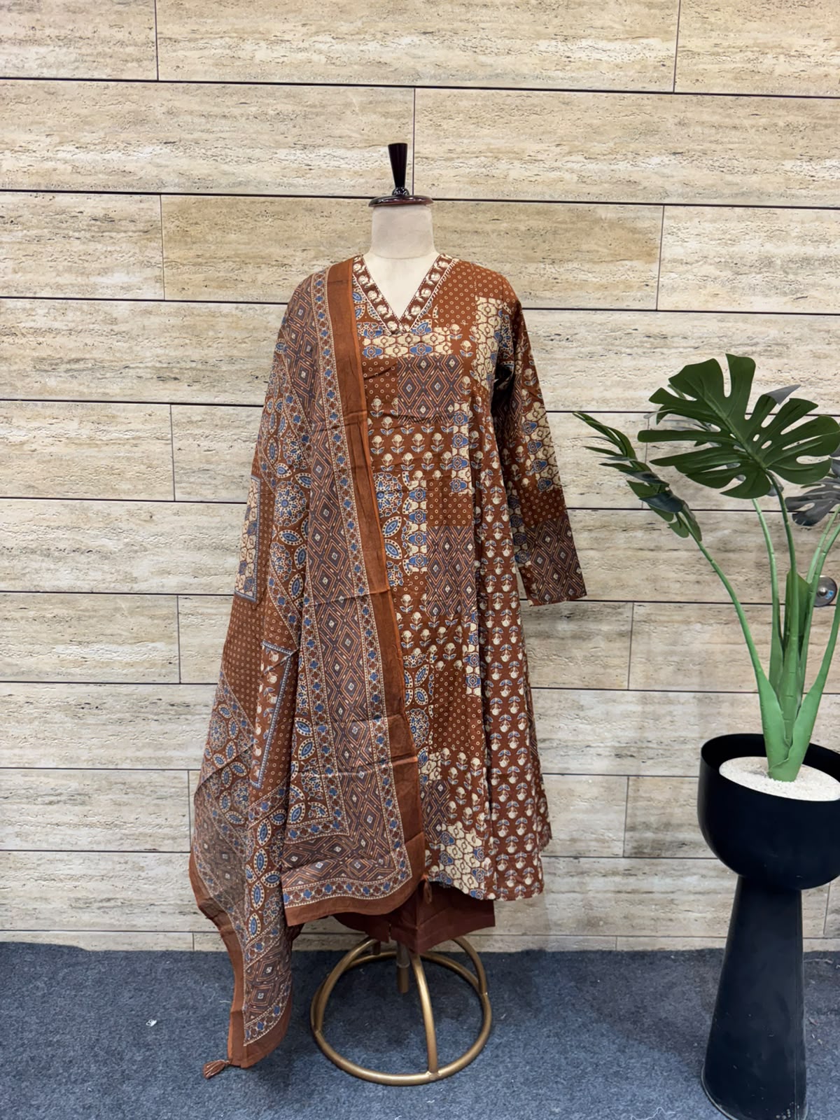 Printed A Line Dupatta Set In Cotton Fabric CS0412